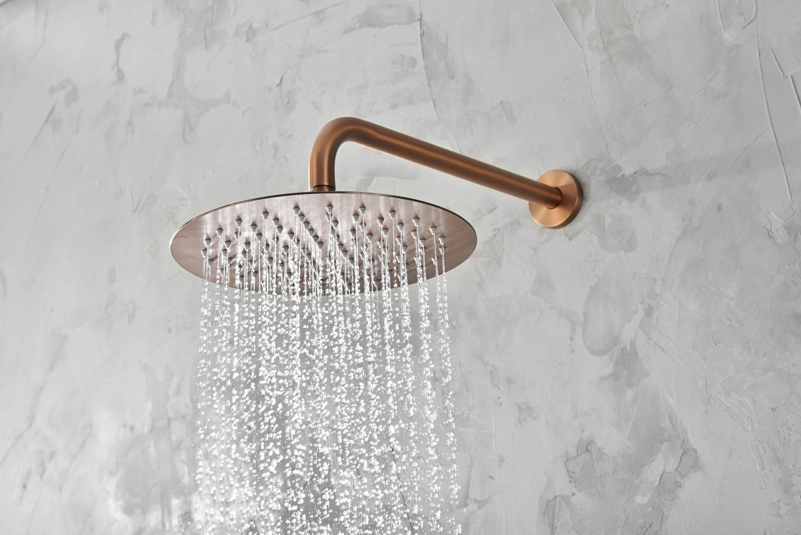 Conjunto de ducha monomando empotrado oro rosa cepillado serie Monza IMEX - Imagen 4