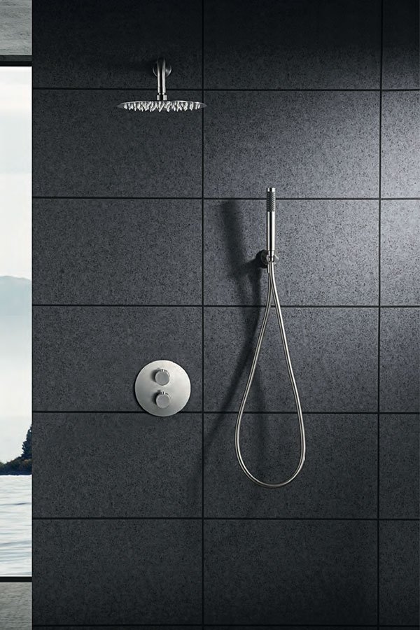 Conjunto de ducha termostática empotrado serie Moscu IMEX