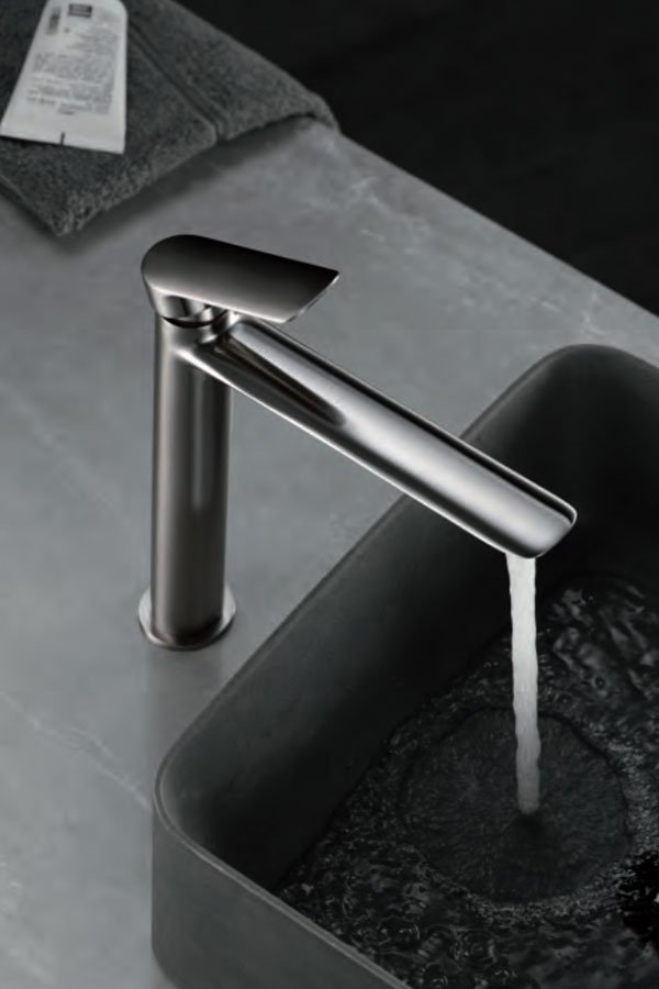 Monomando de lavabo caño alto níquel cepillado serie Ural IMEX