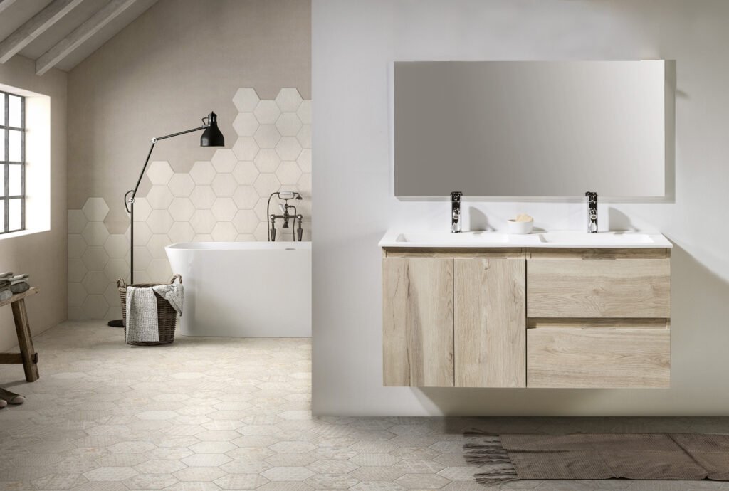 Conjunto Julieta Roble Tiffany de 120 cm con dos puertas a la izquierda, dos cajones a la derecha y lavabo doble integrado; espejo, bañera y grifería no incluidos.