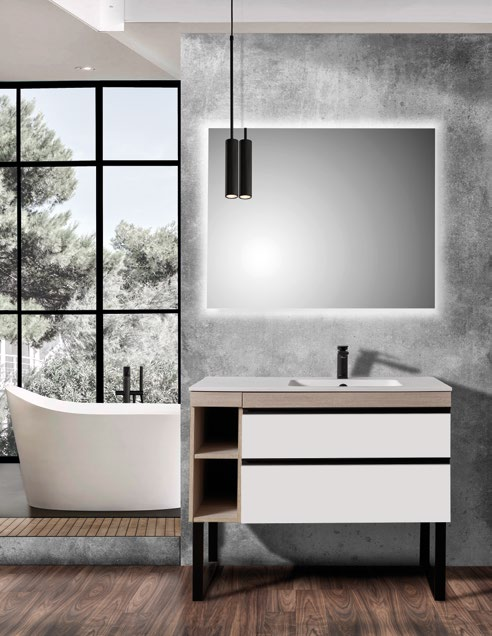 Ambiente de baño KION con auxiliar abierto roble de dos huecos a la izquierda del mueble blanco. Cada ficha especifica las piezas incluidas; no se suministra todo el ambiente.
