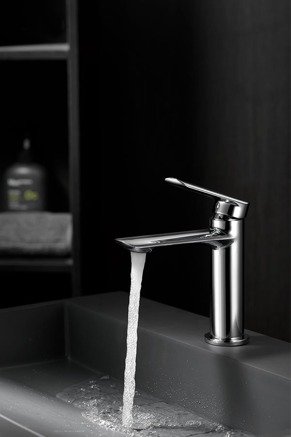 Monomando de lavabo cromado serie Ural — referencia IMEX BDG040-1