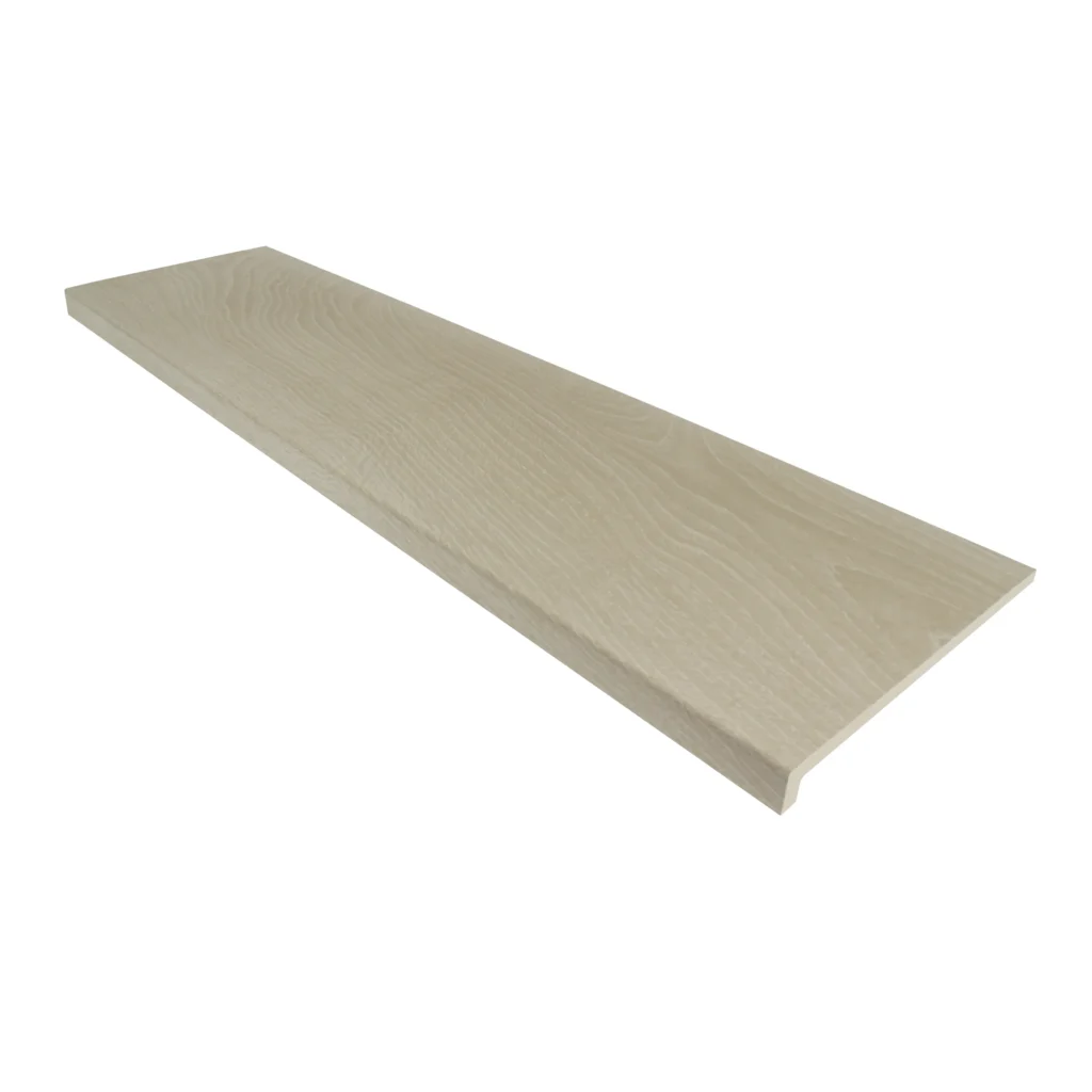 Peldaño Hardwood Ice Grey 31,7 × 120 cm · pieza completa