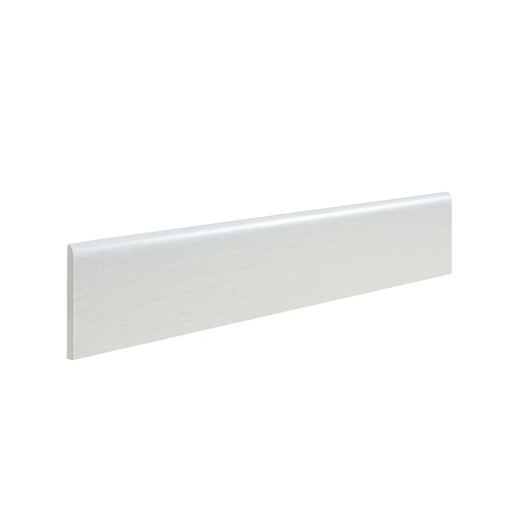 Rodapié cerámico Madera Blanco Frío 8 × 45 cm · pieza en perspectiva